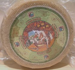 Fogu Casearia Semi-matured Pecorino cheese Badeconca - vacuum-packed