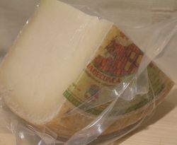 Fogu Casearia Semi-matured Pecorino cheese Badeconca 1/8 portion vacuum-packed