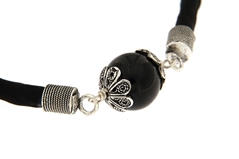 RR Orafi in Sassari Bracciale in seta nera con ´Su Coccu´ in onice 12 mm