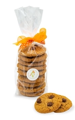 Caramel, peanut and chocolate cookies
