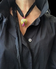 Valeria Tola Ceramiche Collana Butone Piccolo GIALLO - cm 3 Sacchetto